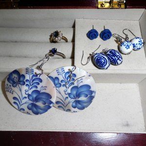 Delftware Inspired Jewelry Lot